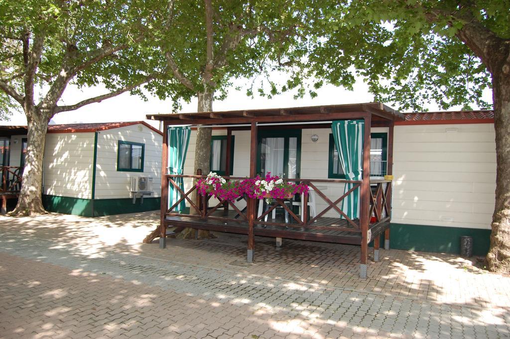 Camping Vallecrosia Eksteriør billede