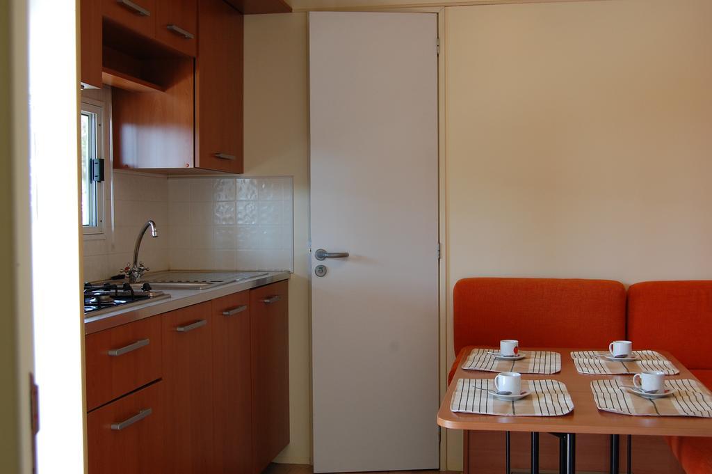 Camping Vallecrosia Eksteriør billede