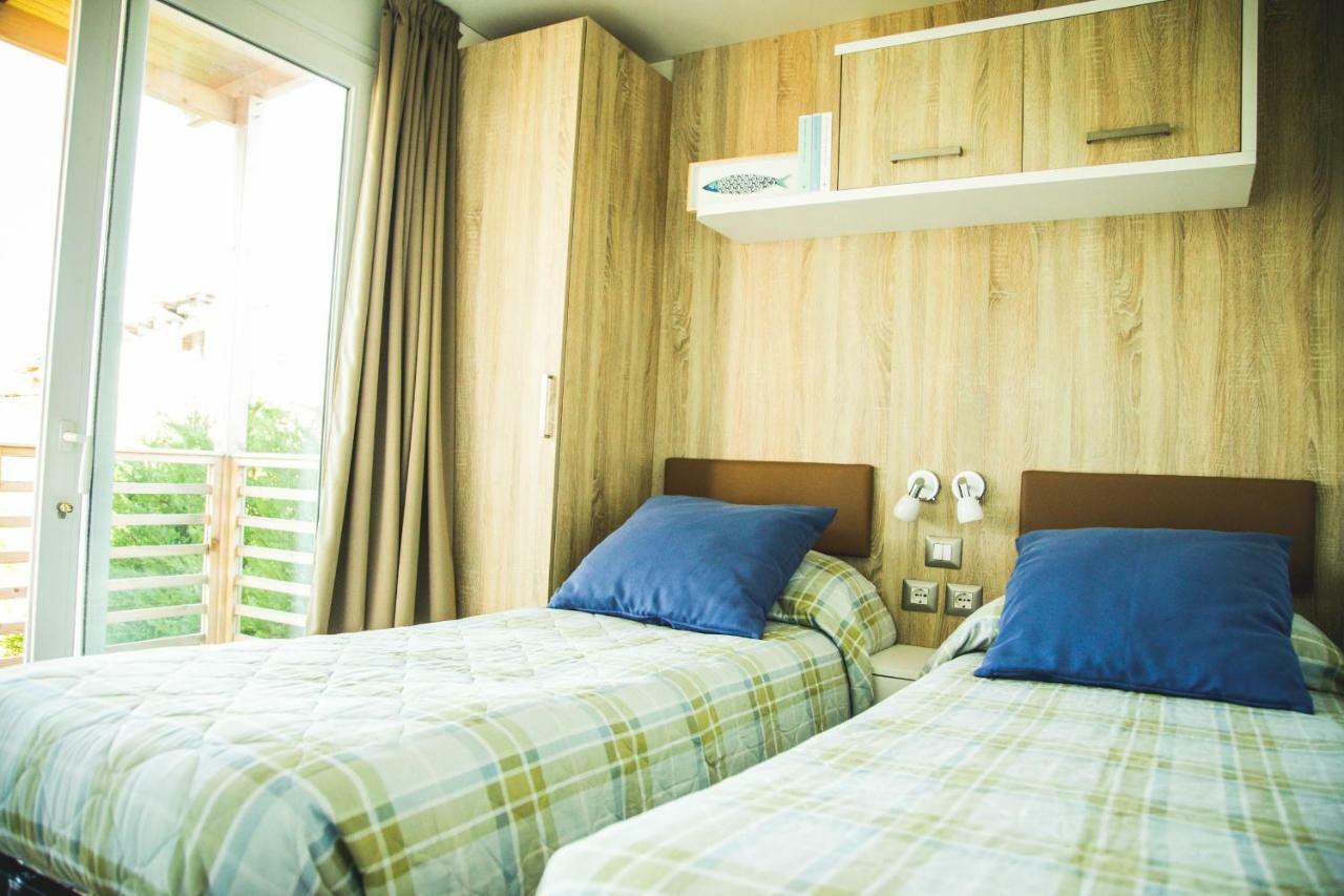 Camping Vallecrosia Eksteriør billede